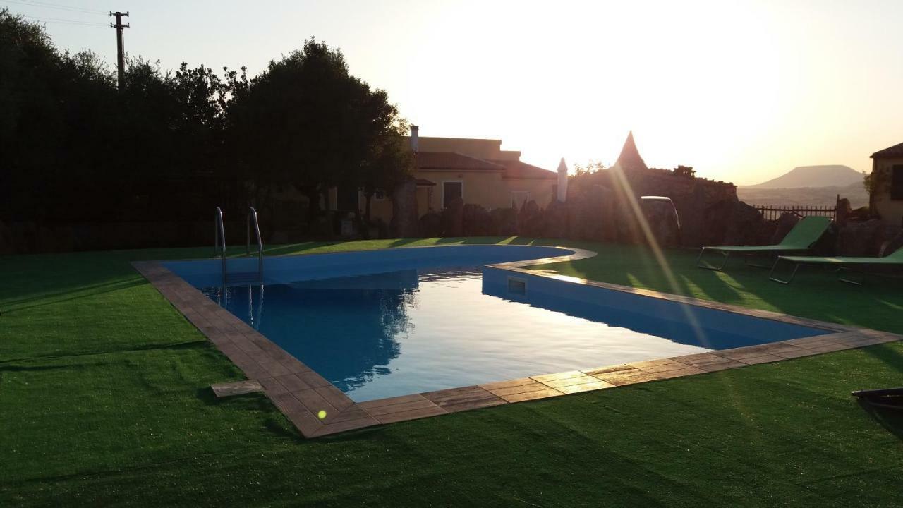 Agriturismo Sa E Padedda Mores Dış mekan fotoğraf
